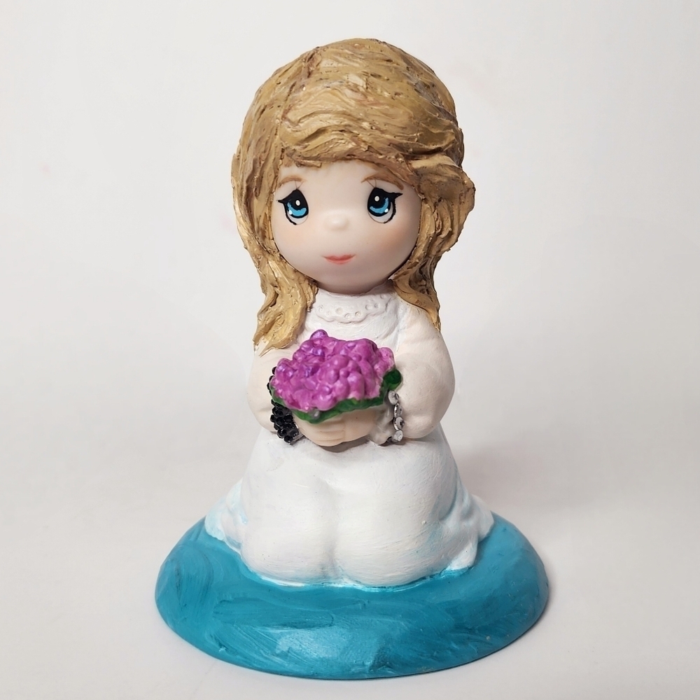 Taylor Swift Debut Altered Moment Figurine